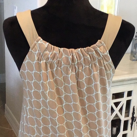 BCBG Maxazria sleeveless stretch material dress, tan/pale gree, size M - Picture 6 of 7